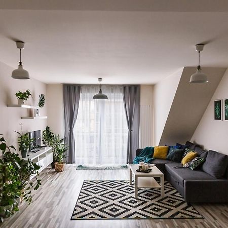 Apartament W Centrum Ustrzyki Dolne Extérieur photo