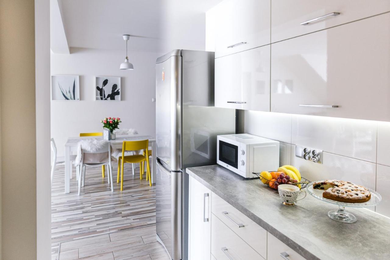 Apartament W Centrum Ustrzyki Dolne Extérieur photo