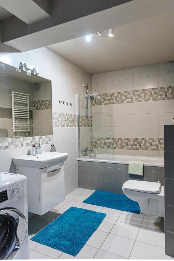 Apartament W Centrum Ustrzyki Dolne Extérieur photo